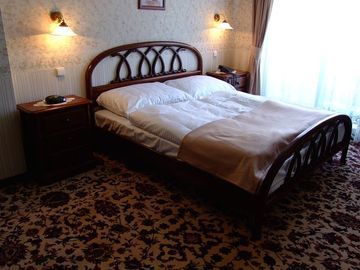 President Hotel Братислава Экстерьер фото